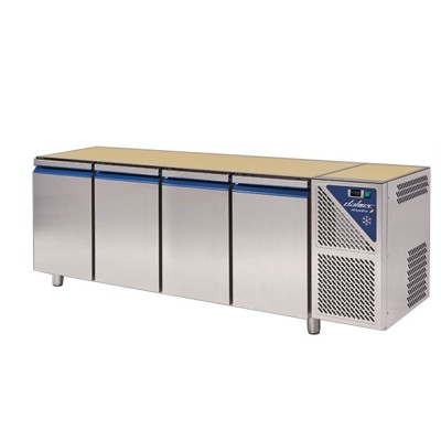 DALMEC - Table réfrigérée sans dessus - Positive 0/+10°C - 630 L - 4 portes - Groupe logé