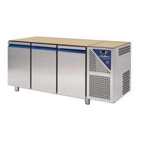 DALMEC - Table réfrigérée positive 0/+10°C - 460 L - 3 portes - Sans dessus - Sans groupe logé