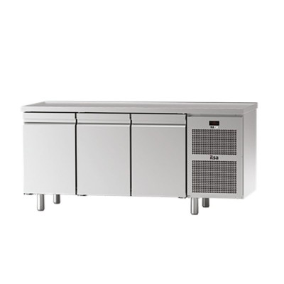 ILSA - Déclassé - Table réfrigérée positive -2/+8°C avec groupe - 3 portes - Sans dosseret - NEOS